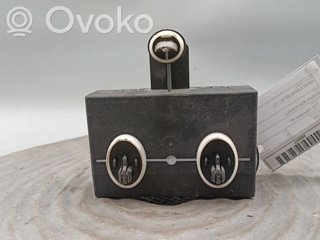 Other control units/modules   5Q4959592,2840950012300