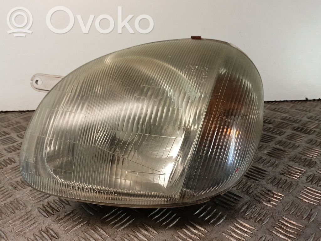 Hyundai Atos Prime Передняя фара 