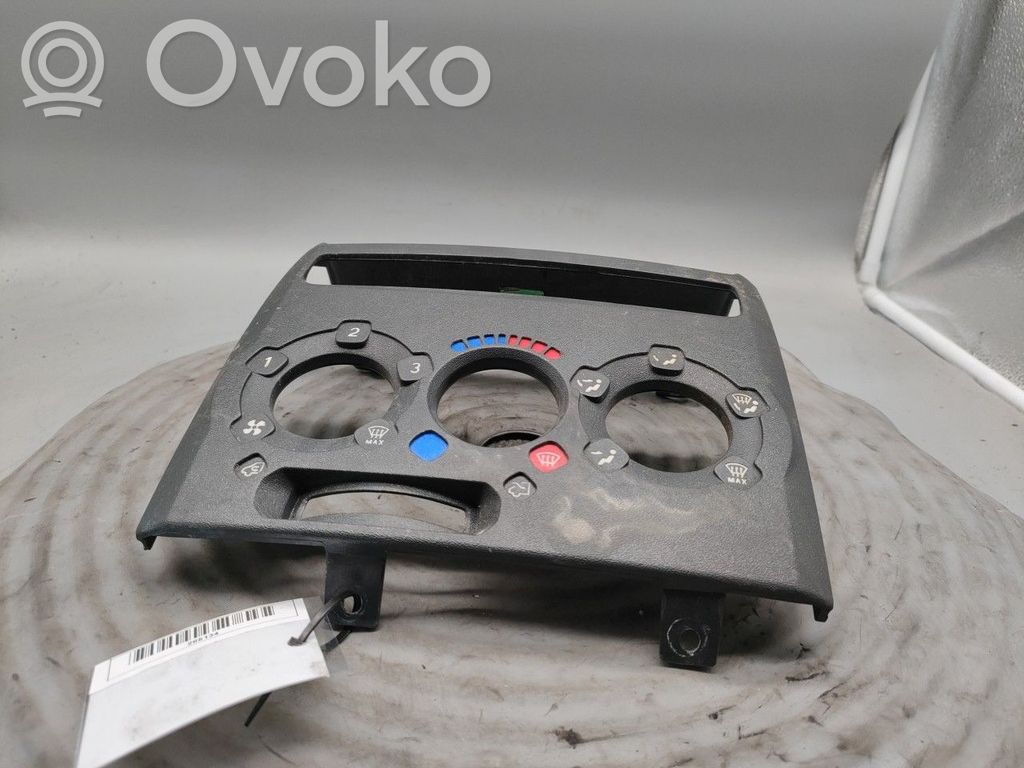 Climate control unit   152240100,B838,DENSO