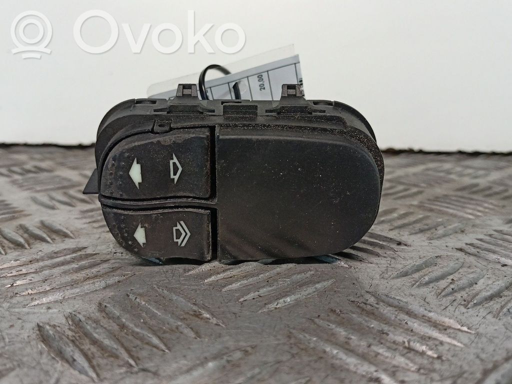 Electric window control switch   03162302,98AG14529AC