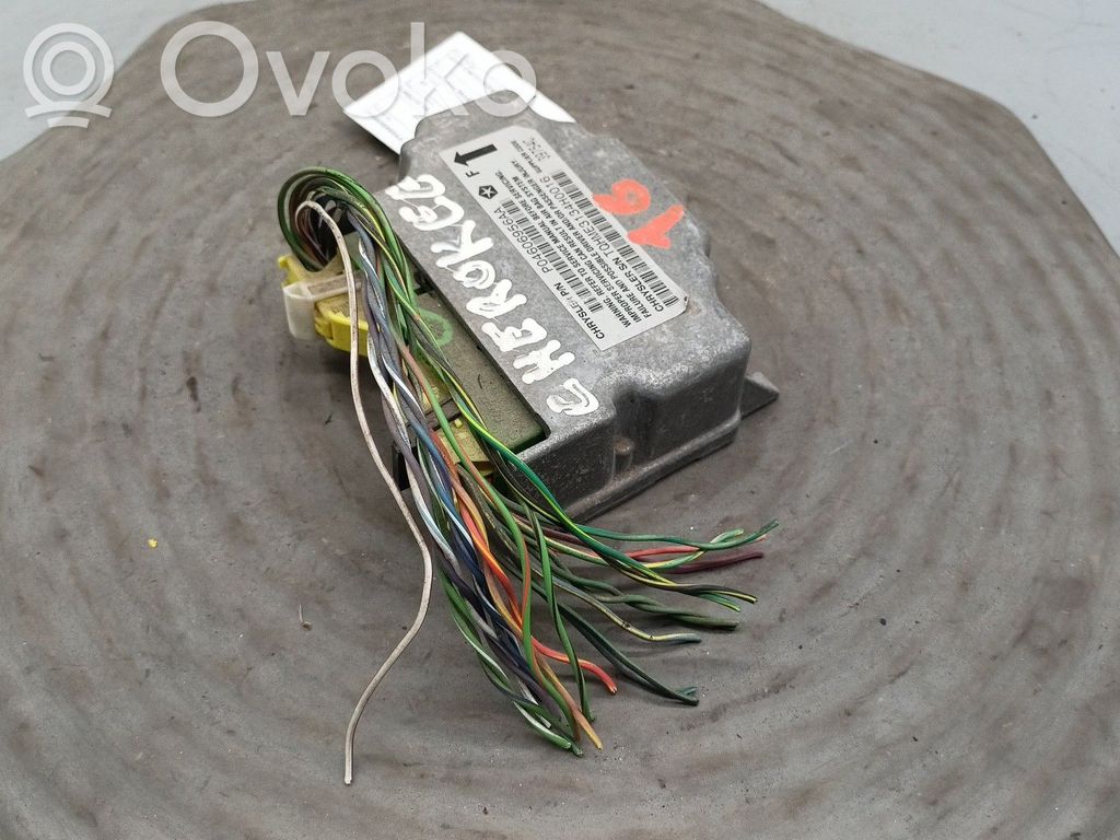 Module de contrôle airbag   P04606956AA