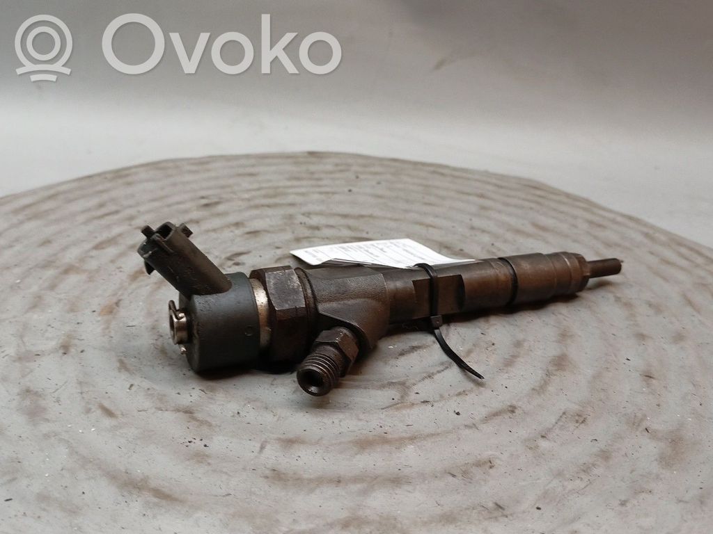 Fuel injector   0445110110B,8200100272,F9Q8