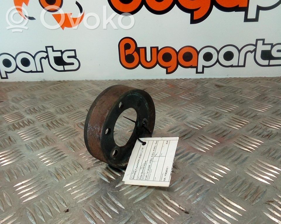 Vandens pompa   F8Q632