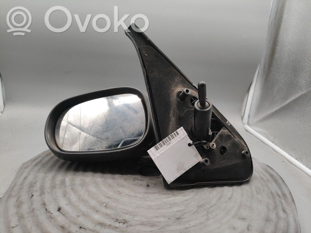 Front door electric wing mirror   0156816