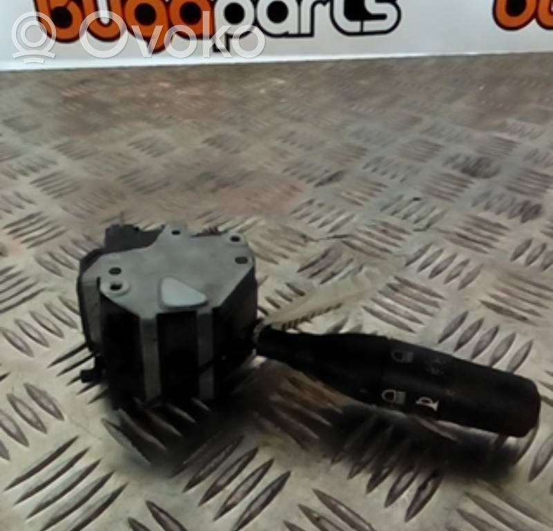Renault Clio I Wiper turn signal indicator stalk/switch 
