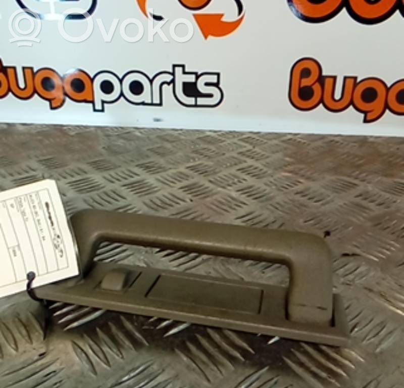 Manecilla interna puerta trasera   895857667