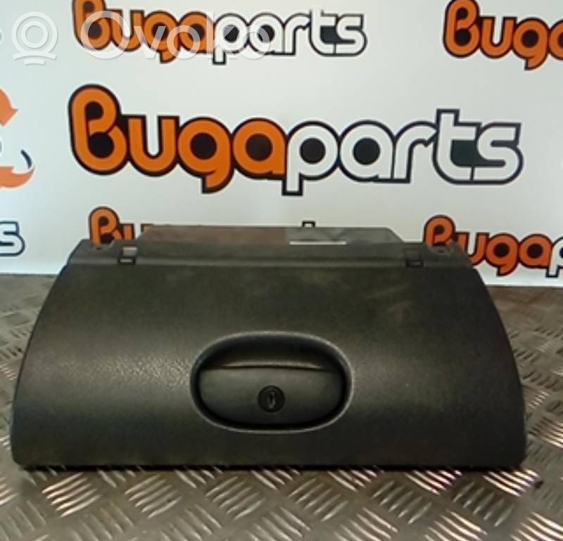 Opel Corsa B Glove box 