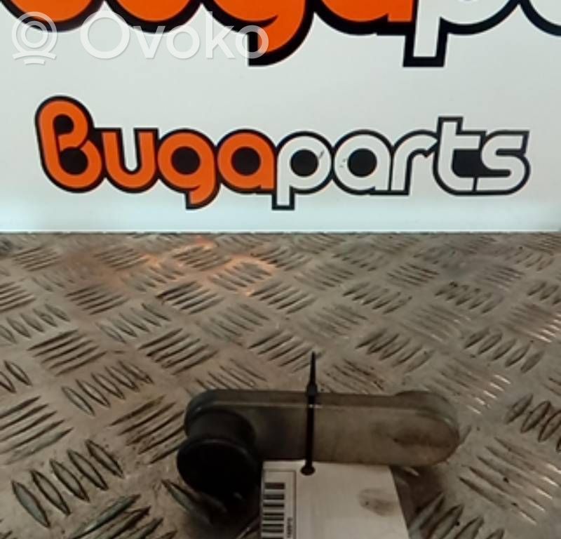 Asa de la ventanilla de la puerta delantera   B367