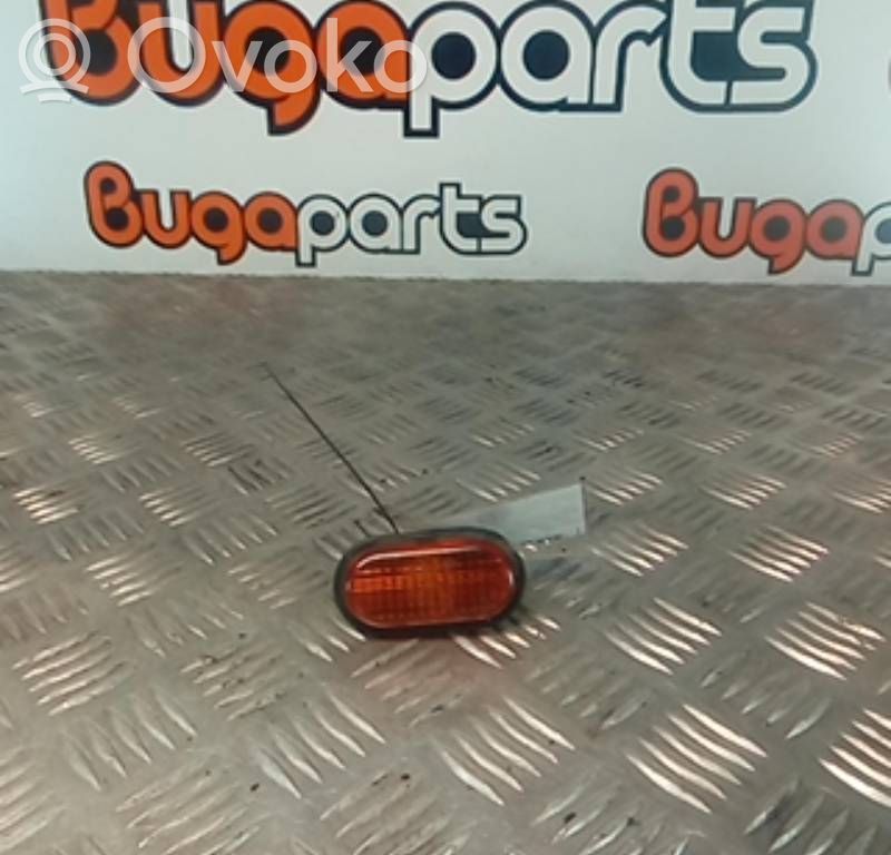 Renault Megane I Posūkis priekinio bamperio 