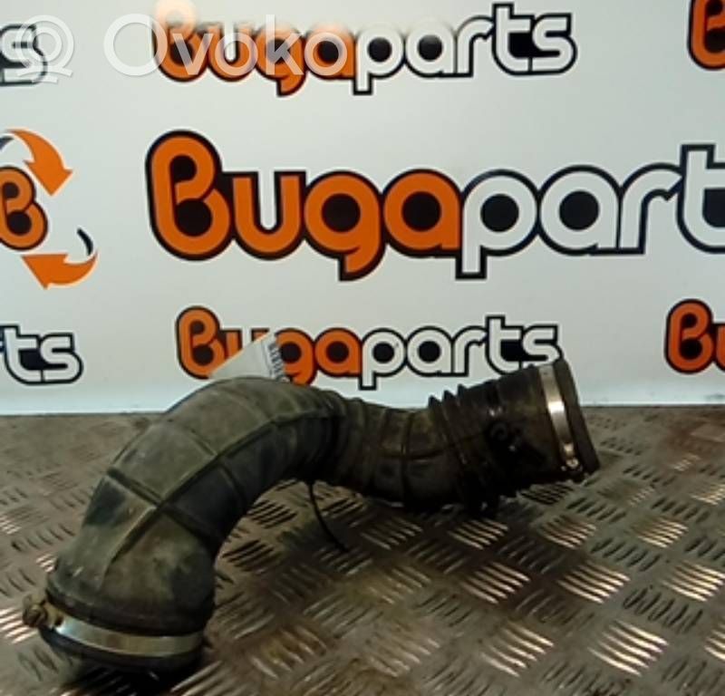 Renault Clio I Turboahtimen ilmanoton letku 
