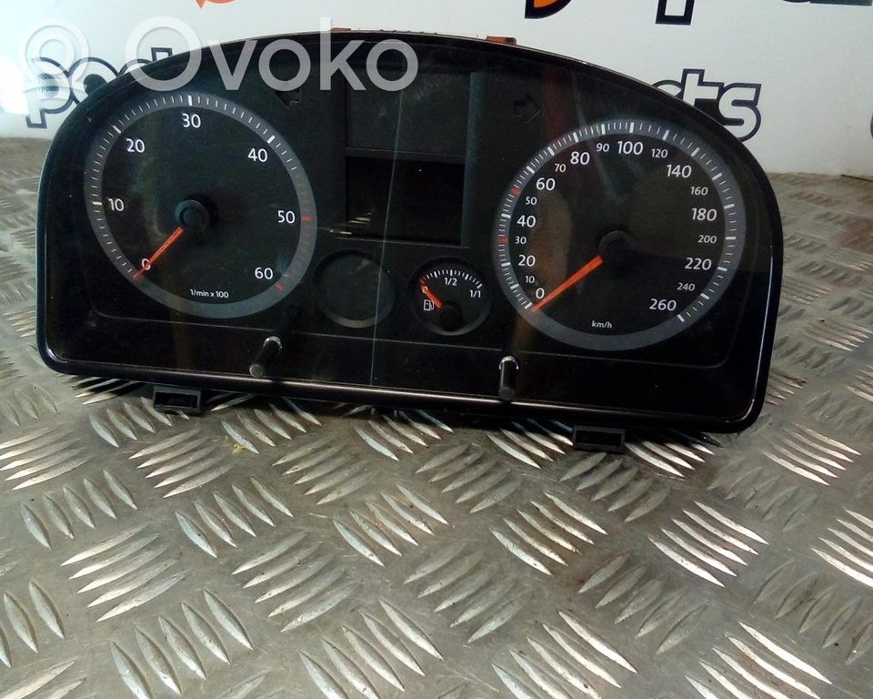 Volkswagen Caddy Tachimetro (quadro strumenti) 