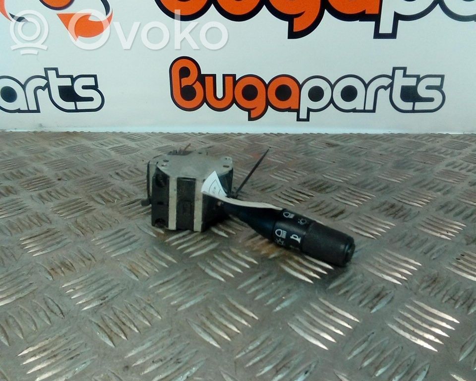 Renault Clio I Commodo, commande essuie-glace/phare 