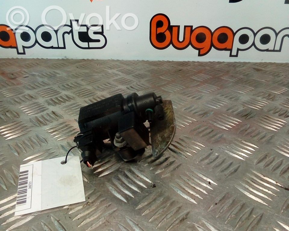 Solenoīda vārsts   70057903,779663703