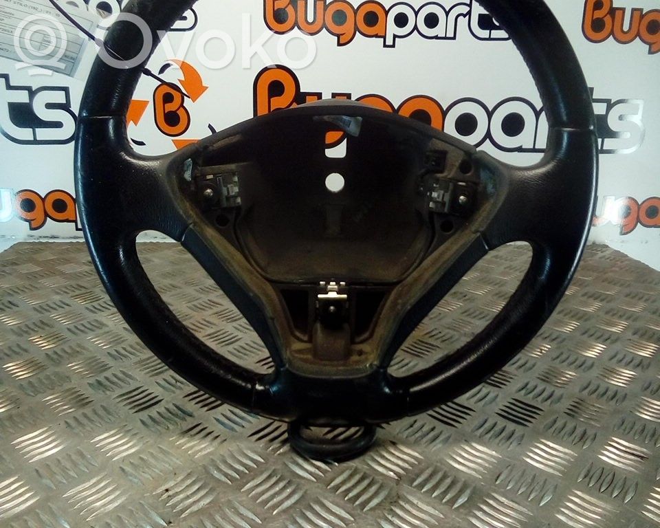 Steering wheel   735314472