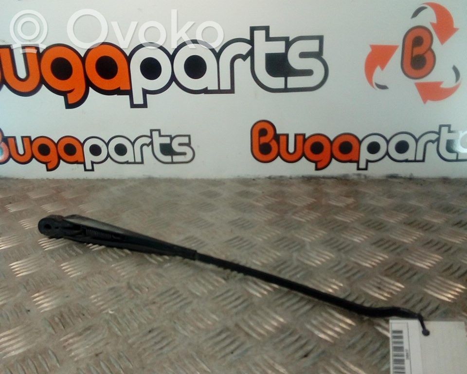 Renault Clio I Brazo del limpiaparabrisas delantero 