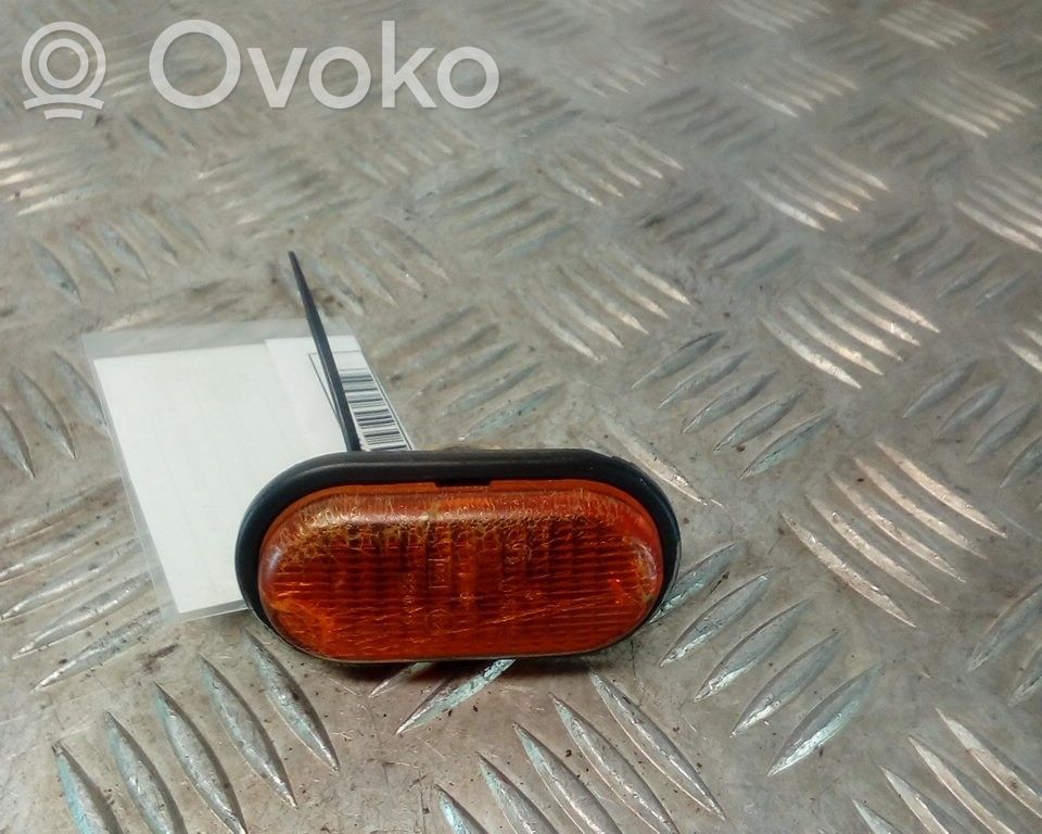 Renault Clio I Blinker vorne Stoßstange 