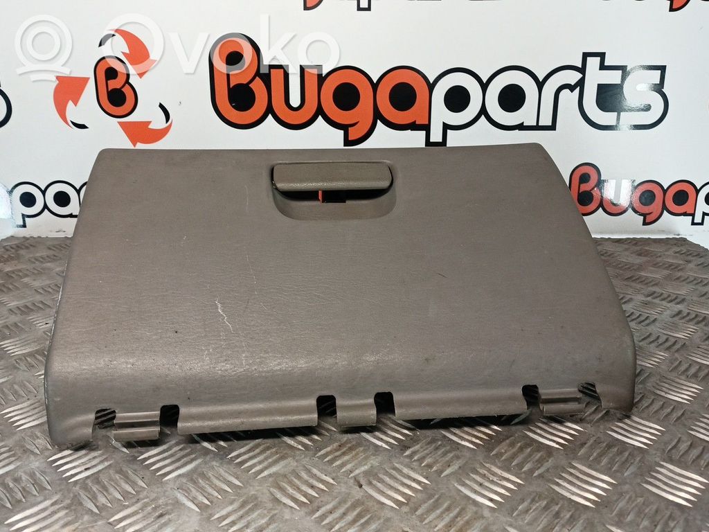 Chrysler Voyager Handschuhfach 