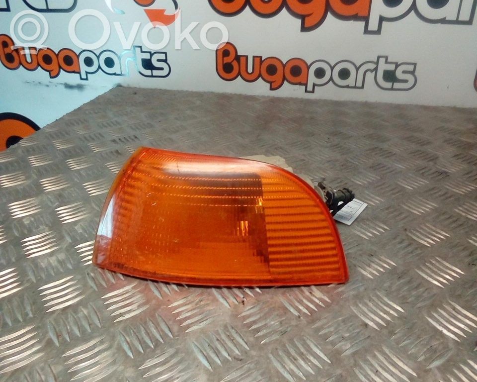 Fiat Punto (176) Priekšējā bufera pagrieziena rādītājs 