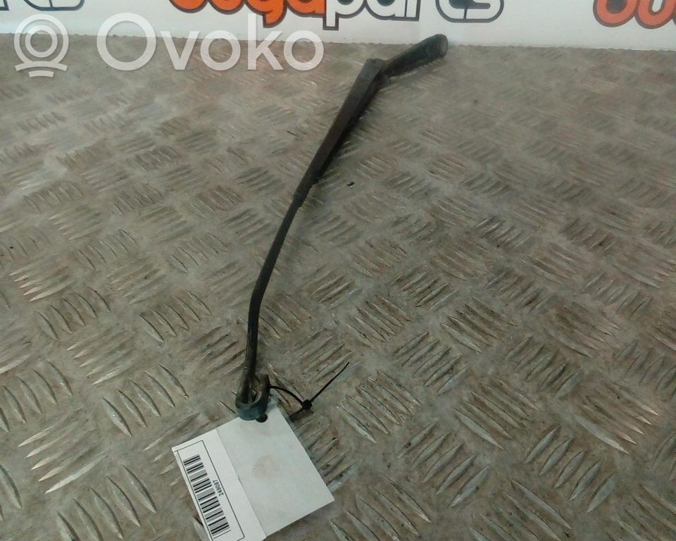 Front wiper blade arm   XS4117527AB