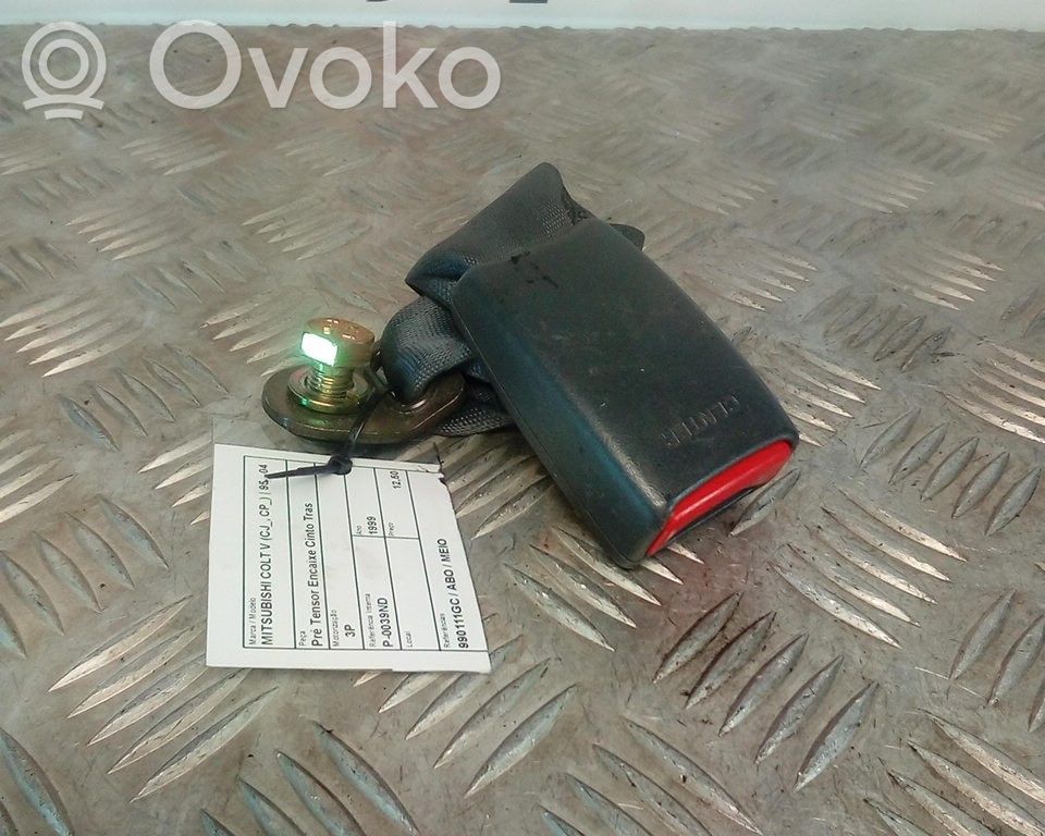Mitsubishi Colt Rear seatbelt buckle 