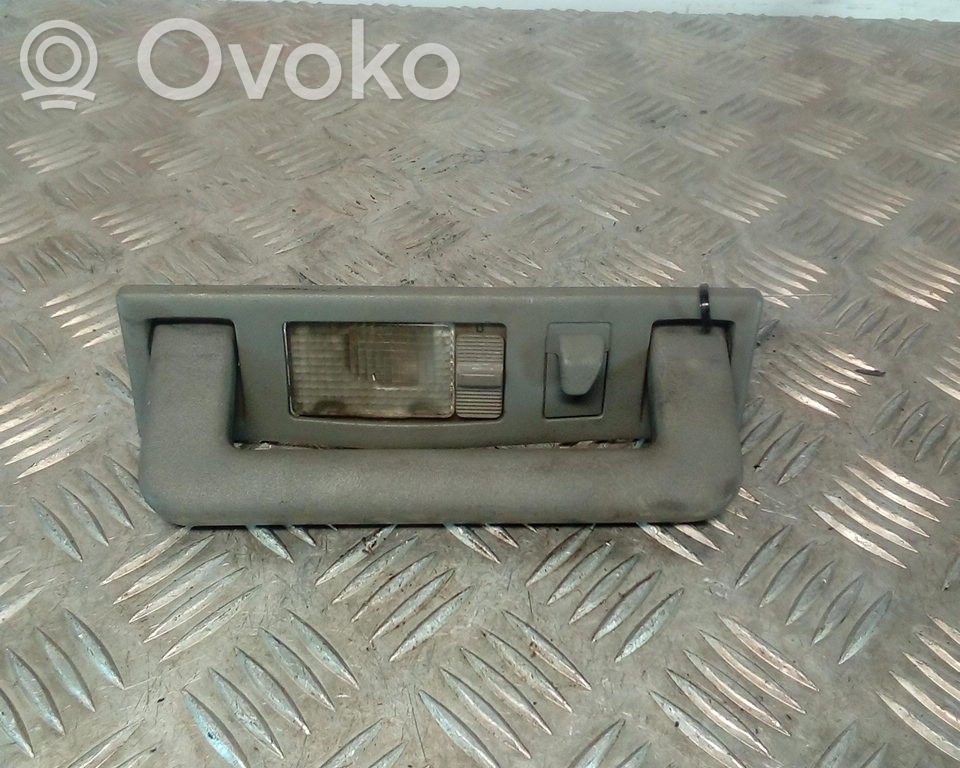Manecilla interna puerta trasera   4A0857607