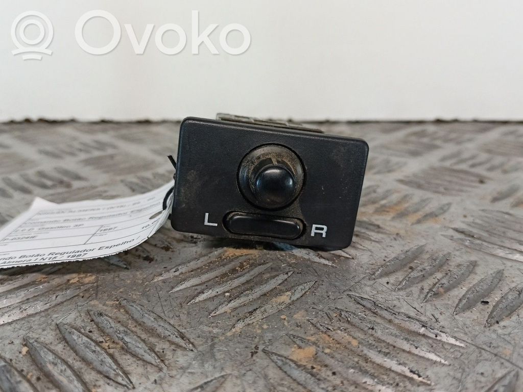 Nissan Almera Wing mirror switch 