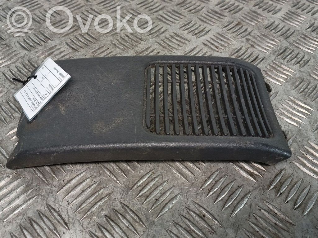 Mitsubishi Mirage V CJO Sānu skaļruņa dekoratīvā apdare 