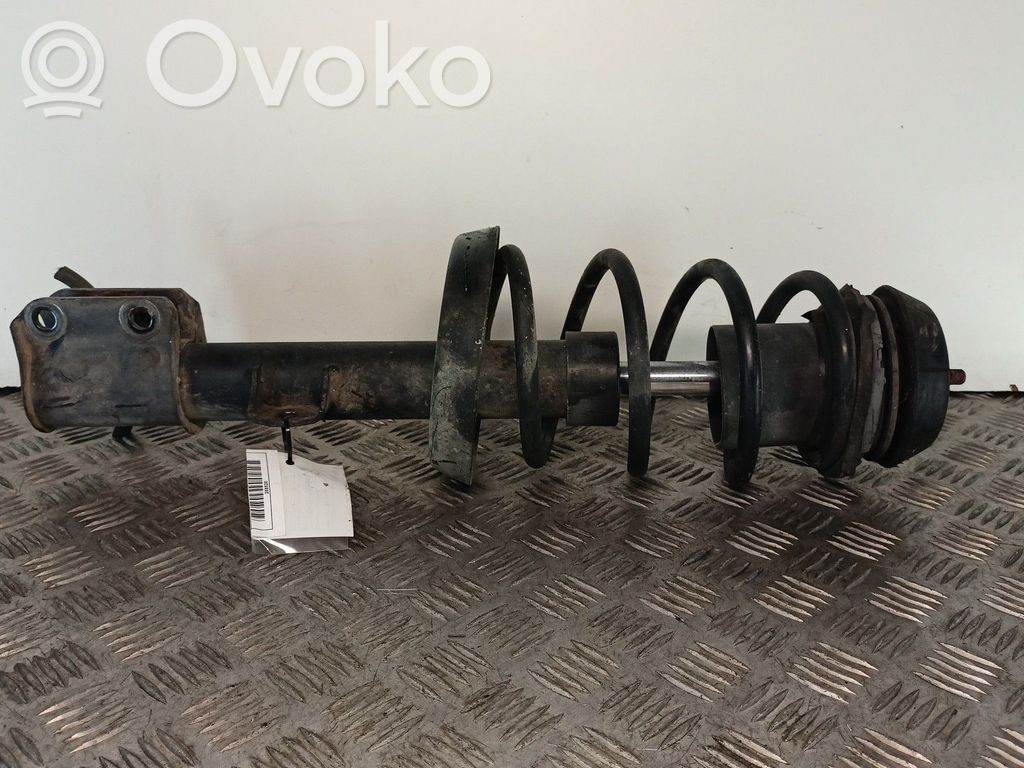 Opel Vectra B Priekšpusē amortizators 
