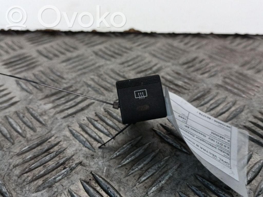 Windscreen/window heater switch   09134506,501776