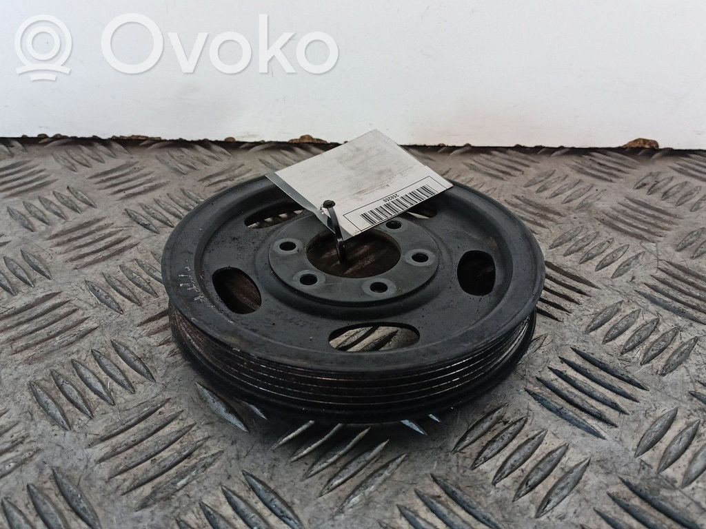Opel Corsa B Kampiakselin vauhtipyörä 