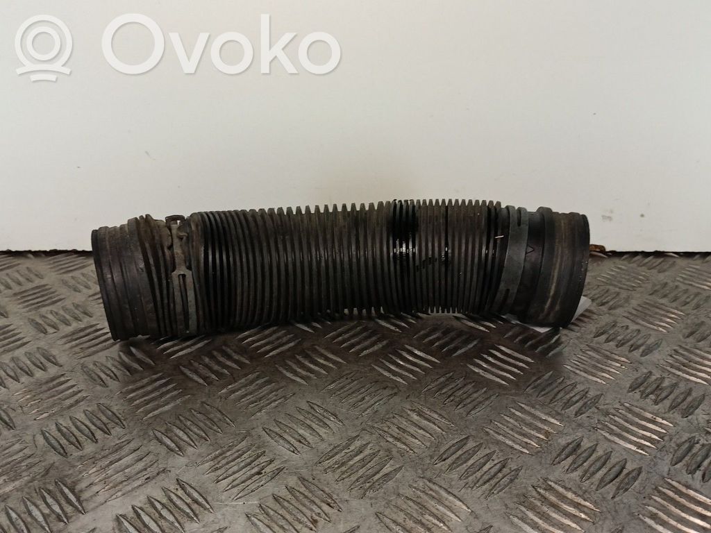 Rura / Wąż dolotowy powietrza turbiny   446016