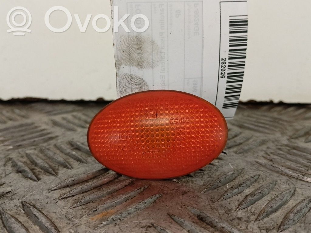 Ford Fiesta Blinker vorne Stoßstange 