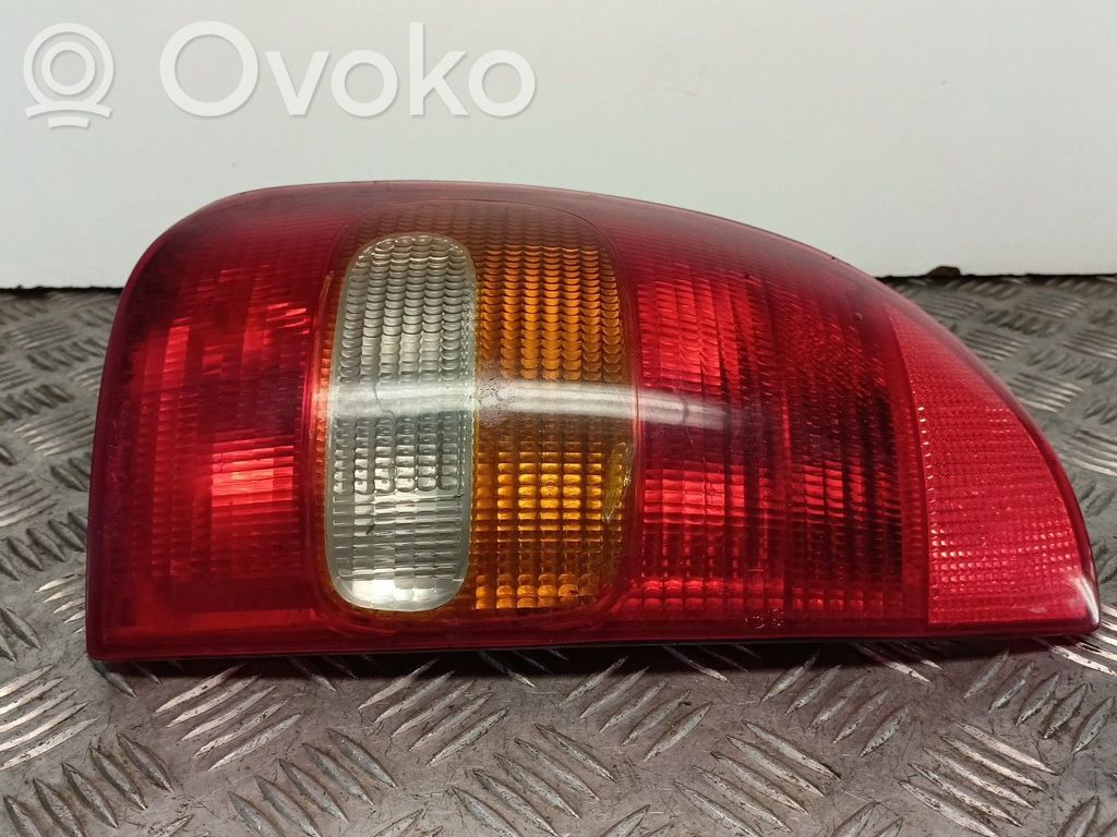 Tailgate rear/tail lights   5039,VALEO