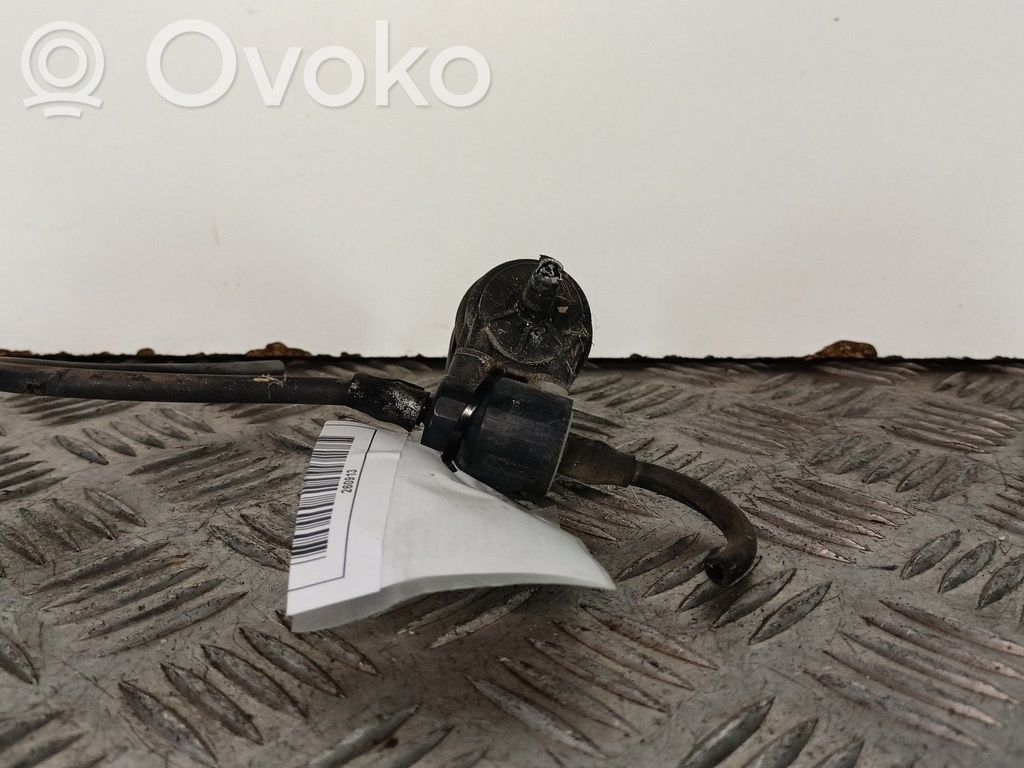Opel Corsa B Windscreen/windshield washer pump 