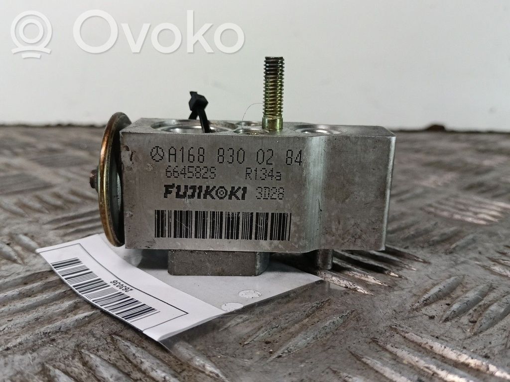 Ilmastointilaitteen putki (A/C)   A1688300284,664582S,FUJIKOKI