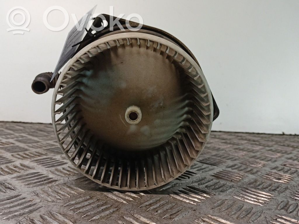 Nissan Primera Ventilator aerotermă 