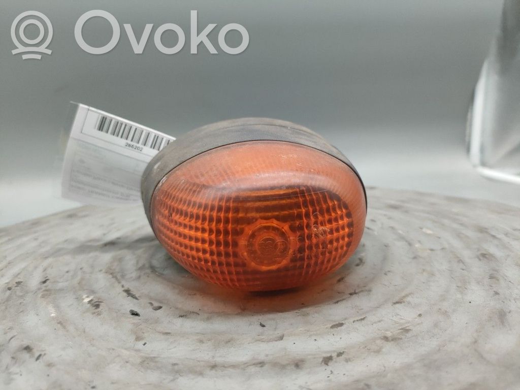 Posūkis priekinio bamperio   YC1513B376A