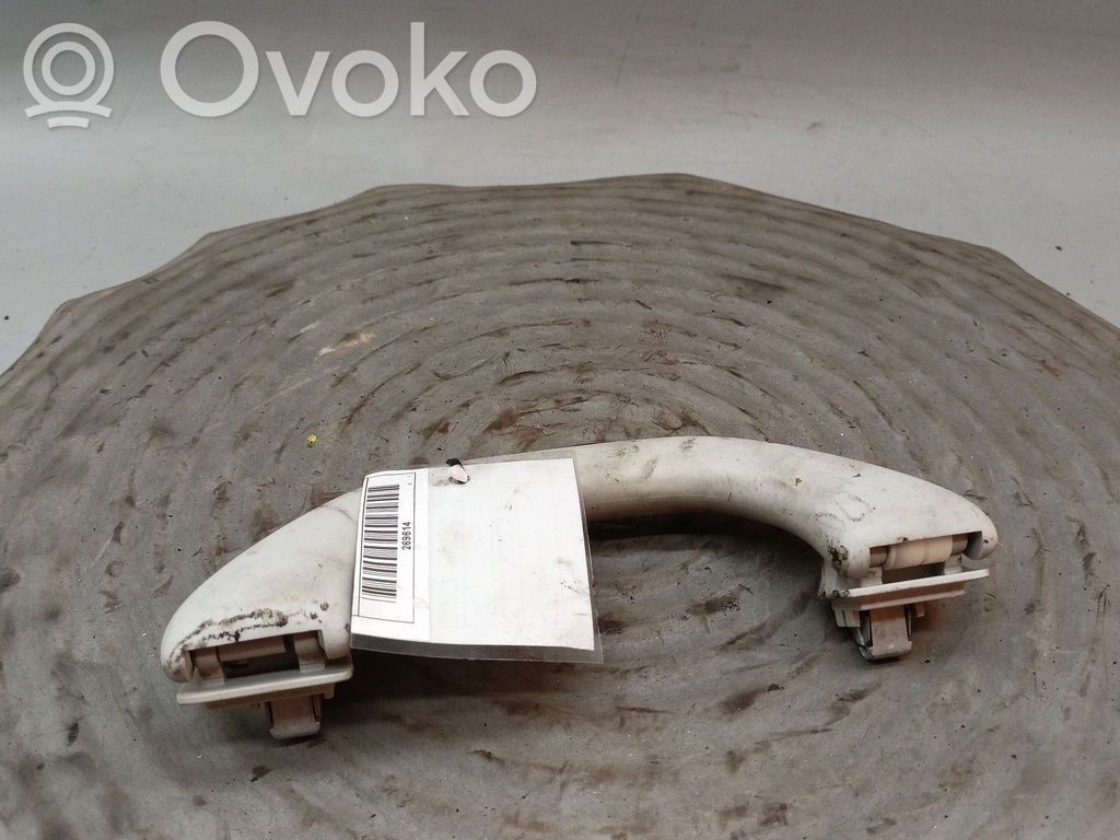Front door interior handle   561857607B,561857607BY20
