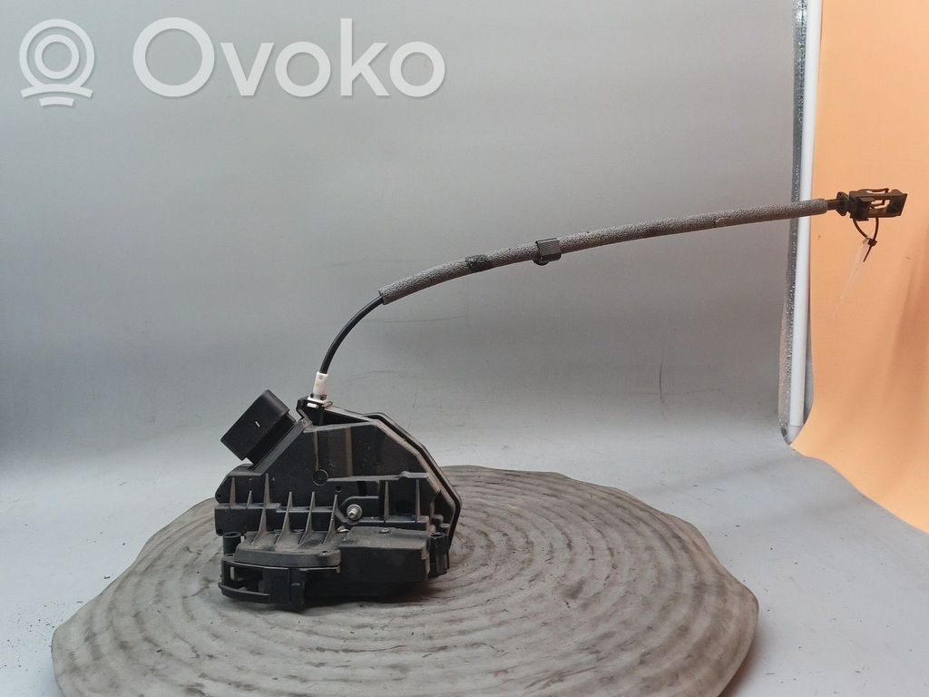 Takaoven lukko   BM5AA26413AD,BM5AA26413AD
