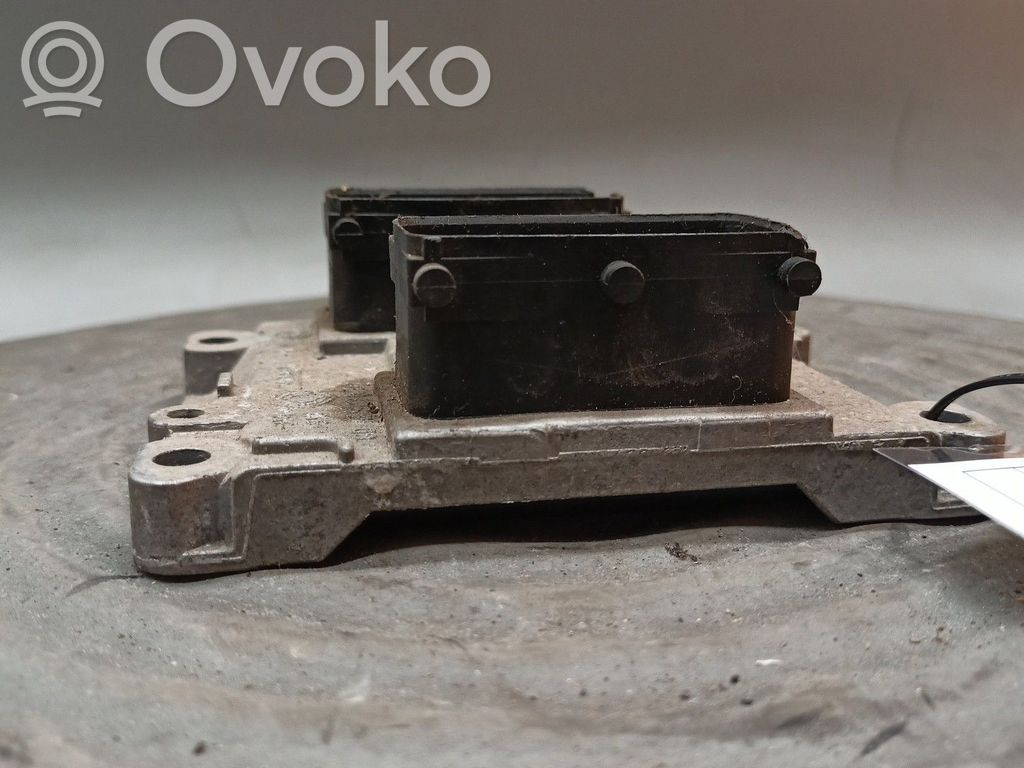 Unidad de control/módulo del motor   0261204983,00467826310,1037352994