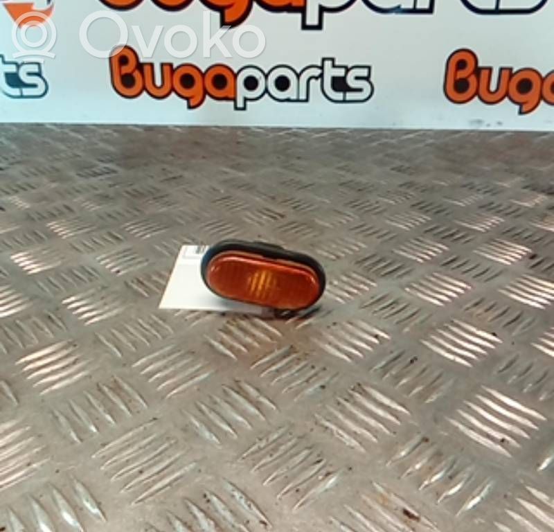 Renault Megane I Front bumper turn signal 
