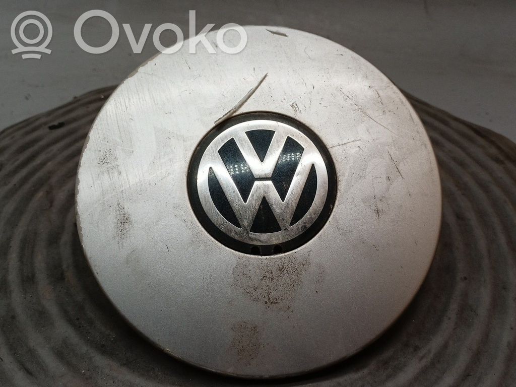 Volkswagen Polo III 6N 6N2 6NF Gamyklinis rato centrinės skylės dangtelis (-iai) 