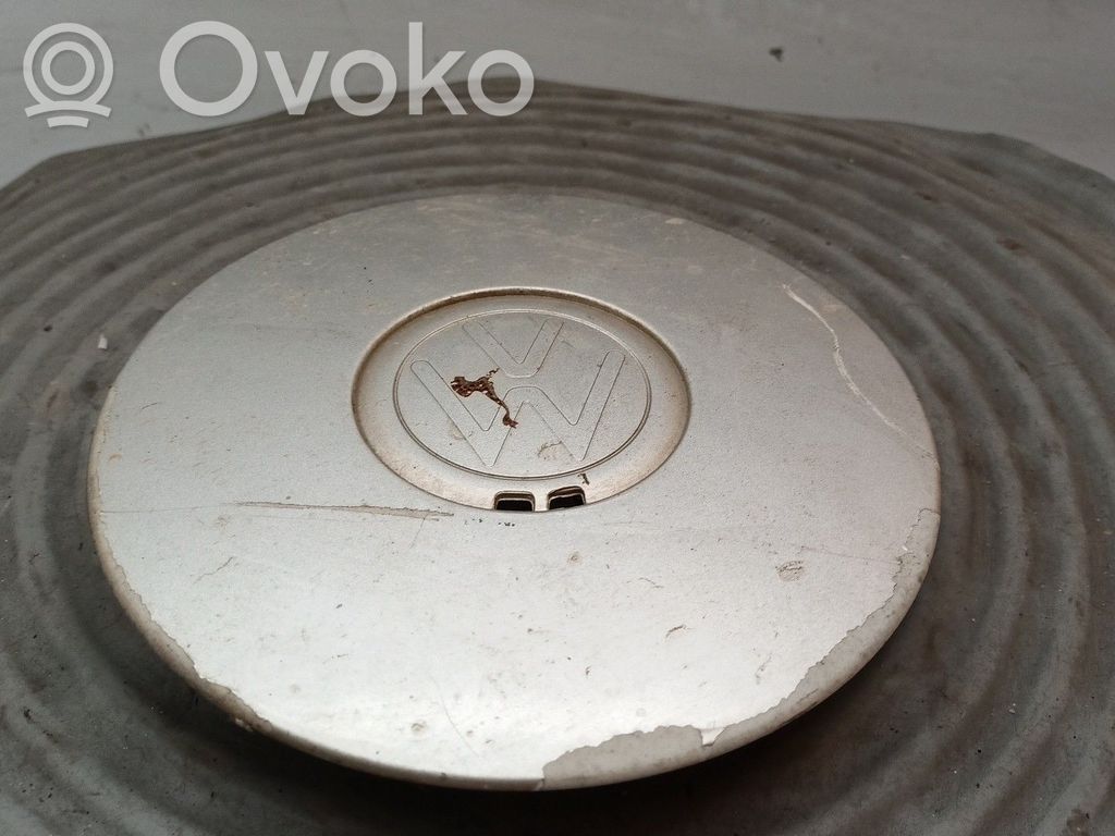 Volkswagen Polo III 6N 6N2 6NF Gamyklinis rato centrinės skylės dangtelis (-iai) 