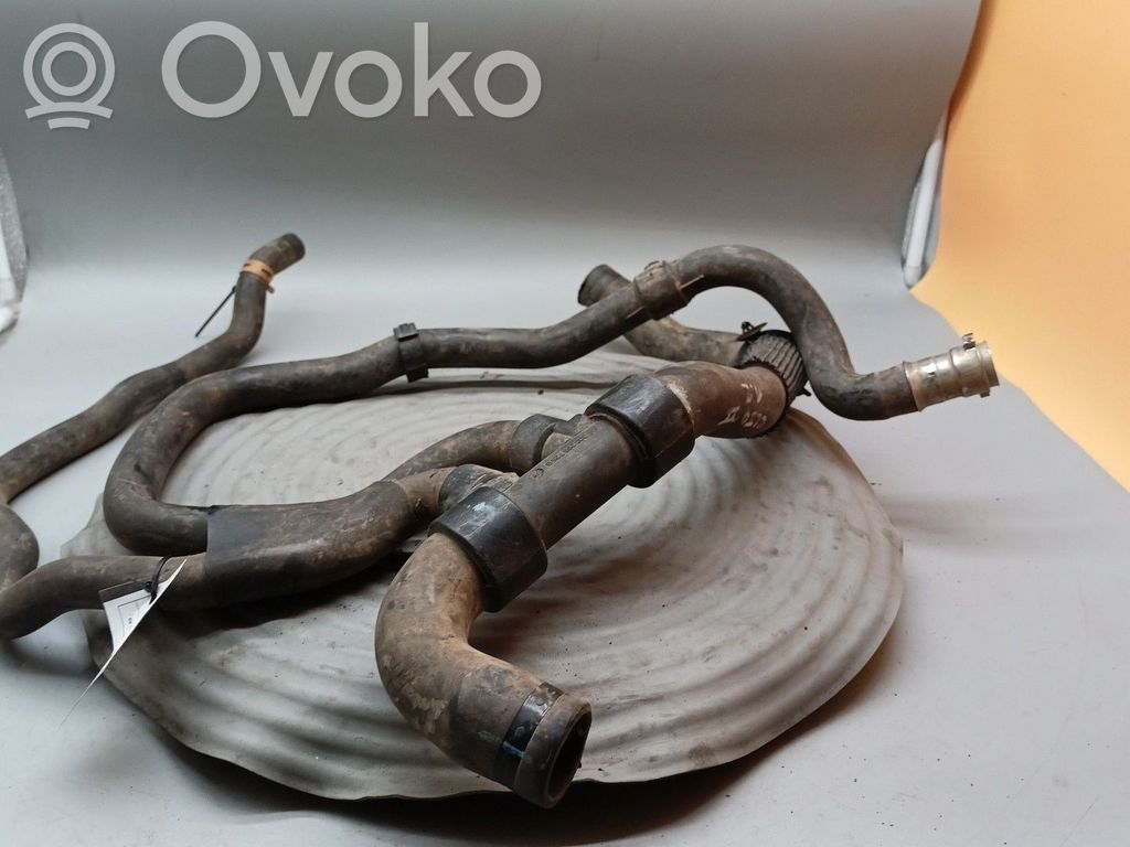 Renault Clio II Coolant pipe/hose 