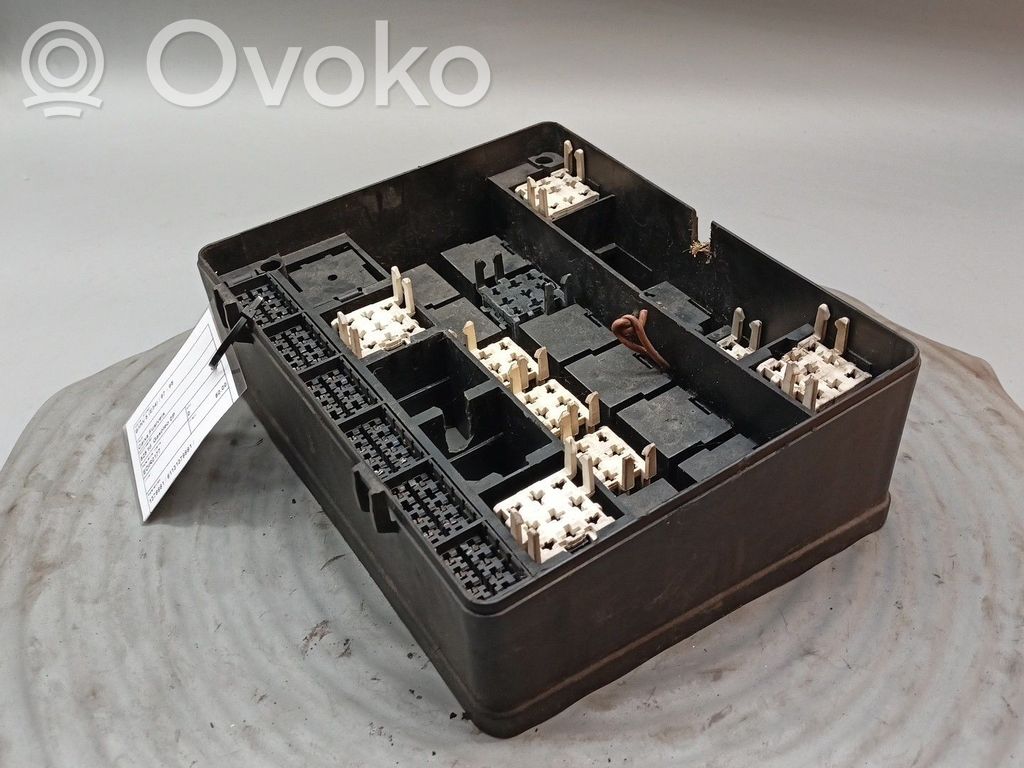 BMW 5 E34 SAM control unit 