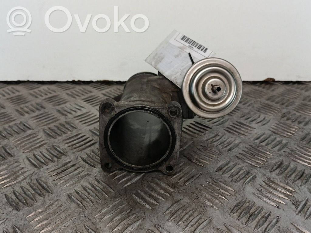 Mercedes-Benz Sprinter W901 W902 W903 W904 Zawór EGR 
