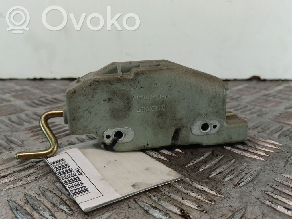 Opel Astra F Lastausoven lukko 
