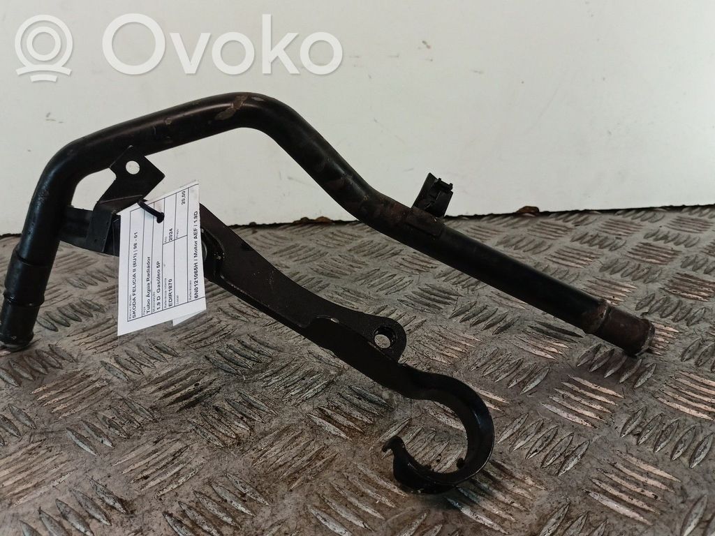 Skoda Felicia II Coolant pipe/hose 