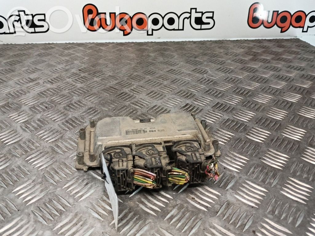 Citroen Saxo Engine control unit/module 