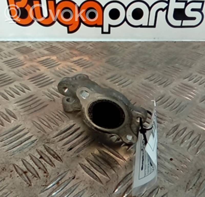 Toyota Yaris Труба воздуха в турбину 